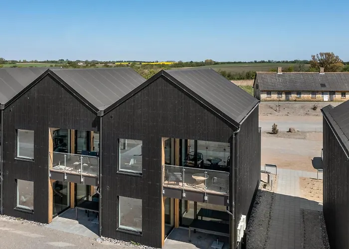 Havnehusene, Lejl 58 슬라겔스